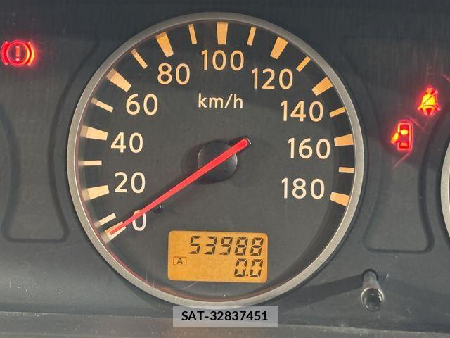 Nissan X-TRAIL 2006-11 6717829-21