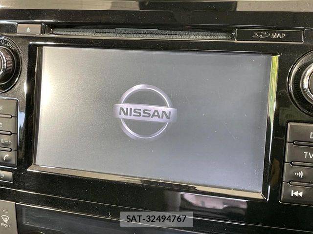 Nissan X-TRAIL 2016-03 6717832-3