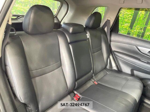 Nissan X-TRAIL 2016-03 6717832-8