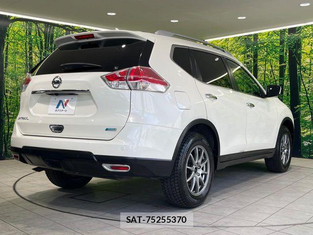 Nissan X-TRAIL 2015-03 6754019-16