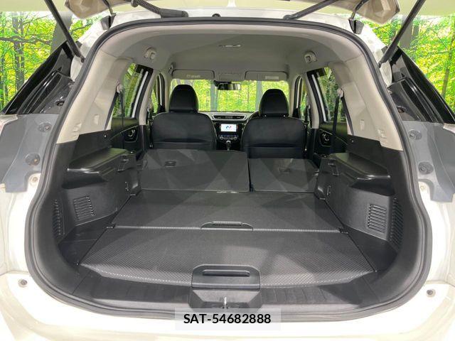 Nissan X-TRAIL 2015-02 6754018-10