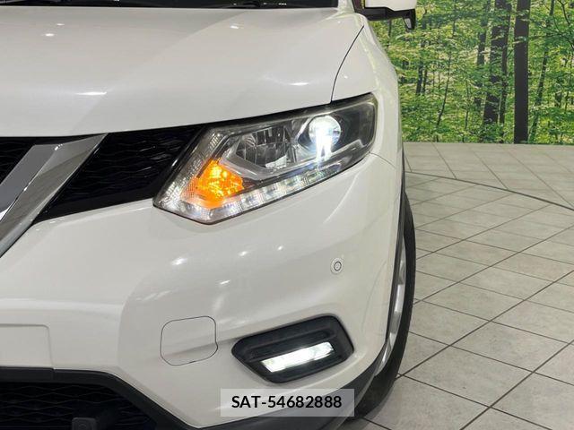 Nissan X-TRAIL 2015-02 6754018-12