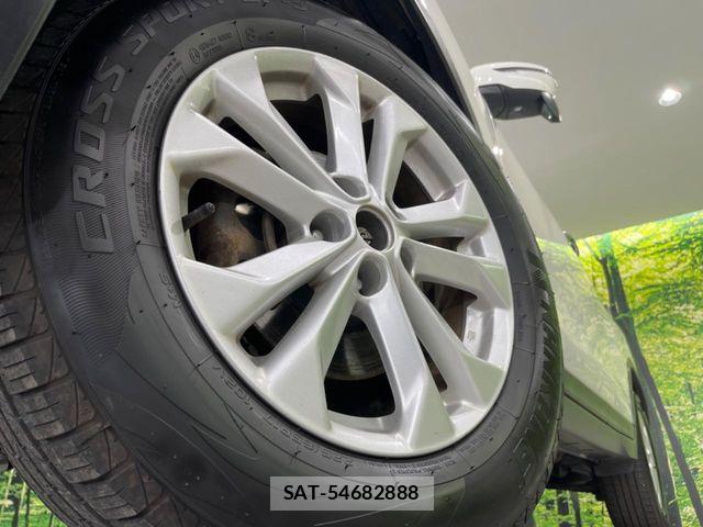 Nissan X-TRAIL 2015-02 6754018-13