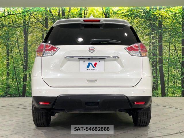 Nissan X-TRAIL 2015-02 6754018-15