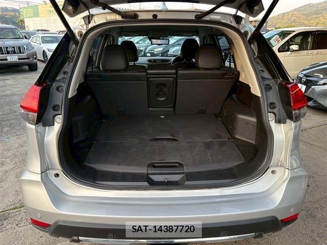 Nissan X-TRAIL 2017-12 6791793-7