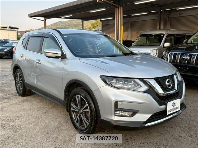 Nissan X-TRAIL 2017-12 6791793-8