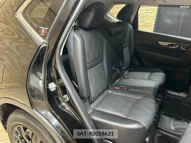 Nissan X-TRAIL 2019-04 6818172-5