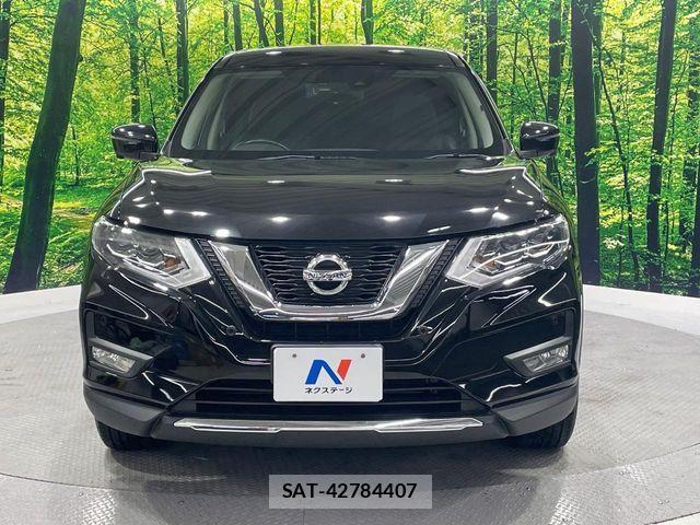 Nissan X-TRAIL 2018-05 6818175-14