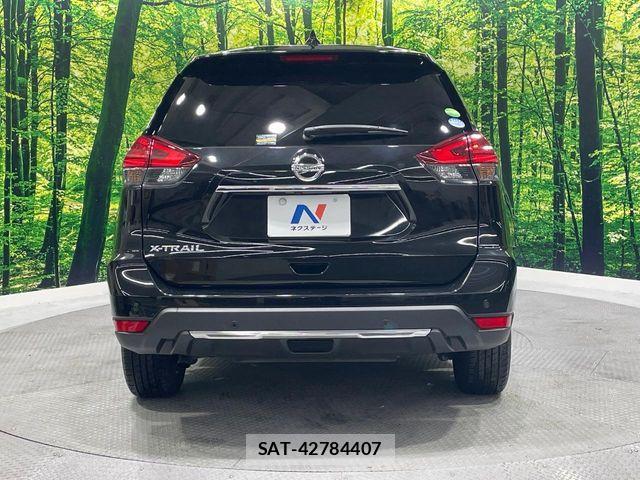 Nissan X-TRAIL 2018-05 6818175-15