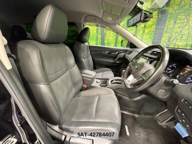Nissan X-TRAIL 2018-05 6818175-8