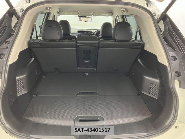 Nissan X-TRAIL 2020-11 6818168-13
