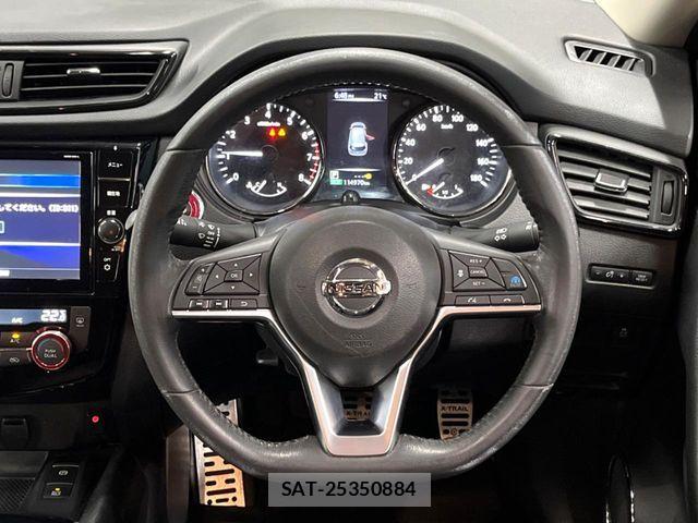 Nissan X-TRAIL 2019-10 6818179-10