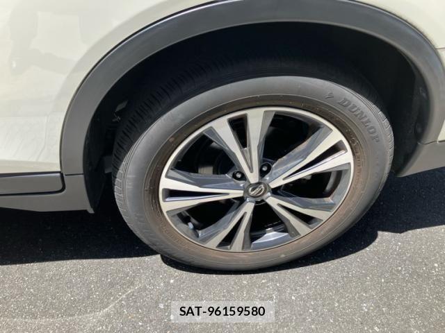 Nissan X-TRAIL 2019-09 6915829-11