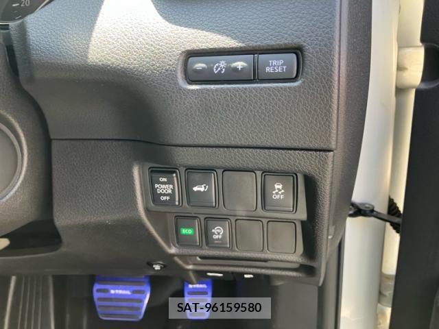 Nissan X-TRAIL 2019-09 6915829-16