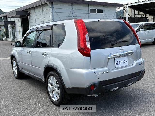 Nissan X-TRAIL 2010-09 6915836-12