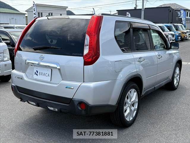 Nissan X-TRAIL 2010-09 6915836-14