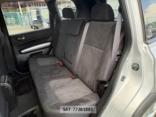 Nissan X-TRAIL 2010-09 6915836-18
