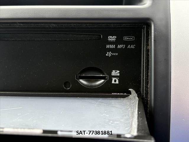 Nissan X-TRAIL 2010-09 6915836-24