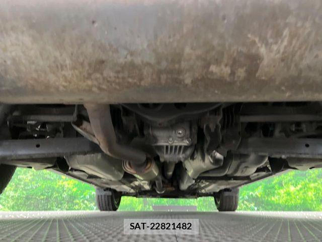 Nissan X-TRAIL 2014-04 6915842-18