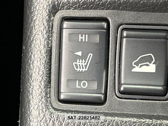 Nissan X-TRAIL 2014-04 6915842-4