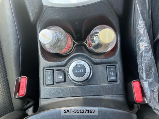 Nissan X-TRAIL 2014-03 6915851-14