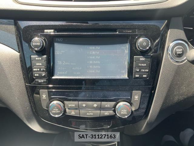 Nissan X-TRAIL 2014-03 6915851-17