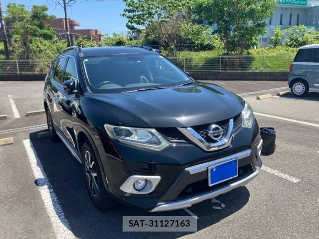 Nissan X-TRAIL 2014-03 6915851-1