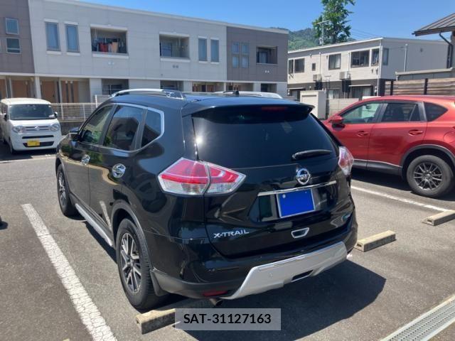 Nissan X-TRAIL 2014-03 6915851-4