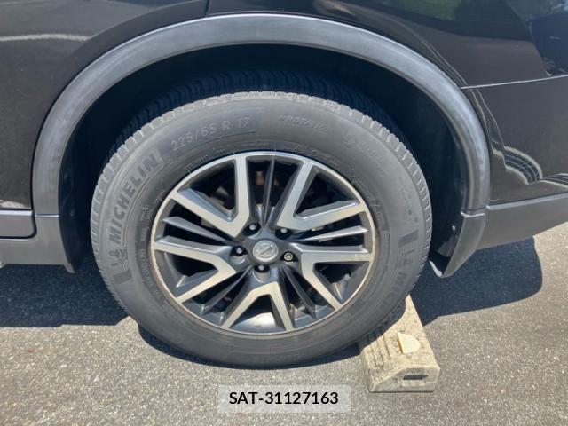 Nissan X-TRAIL 2014-03 6915851-8