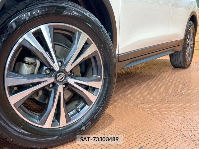 Nissan X-TRAIL 2018-04 6915832-12