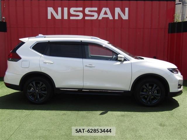 Nissan X-TRAIL 2021-02 6915827-25