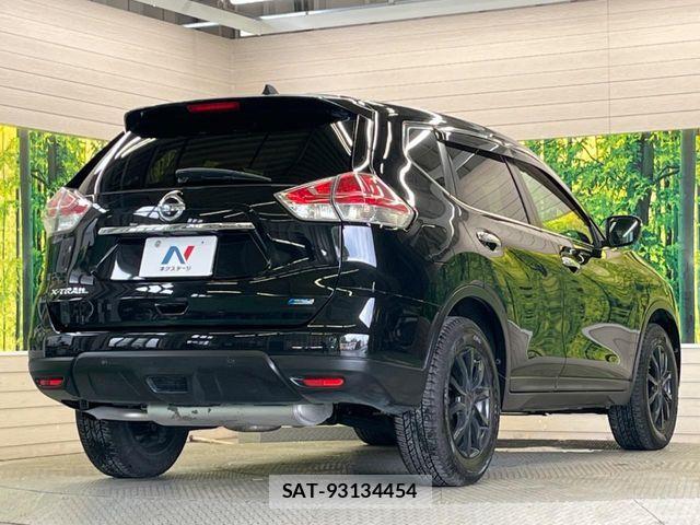Nissan X-TRAIL 2015-02 6915844-16