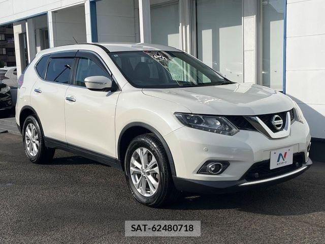 Nissan X-TRAIL 2016-09 6915838-15