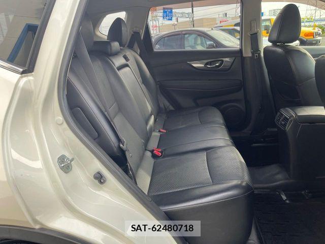 Nissan X-TRAIL 2016-09 6915838-8