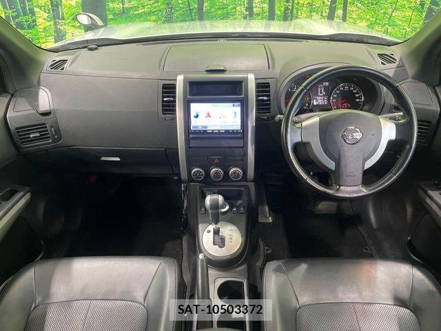 Nissan X-TRAIL 2011-07 6915845-1