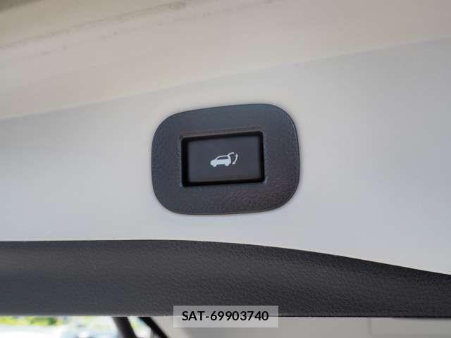 Nissan X-TRAIL 2018-11 6999295-12