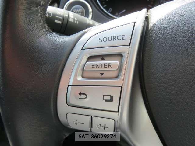 Nissan X-TRAIL 2015-10 6999306-14