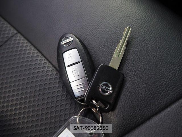 Nissan X-TRAIL 2012-01 6999313-17