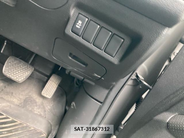 Nissan X-TRAIL 2012-07 6999308-11