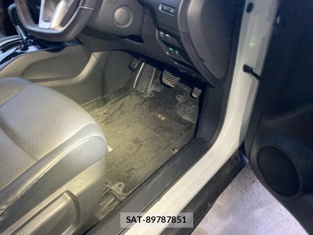 Nissan X-TRAIL 2019-08 7021942-9