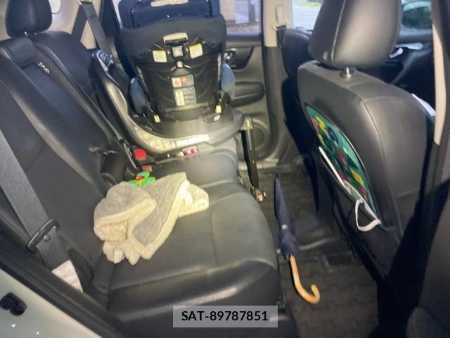 Nissan X-TRAIL 2019-08 7021942-13