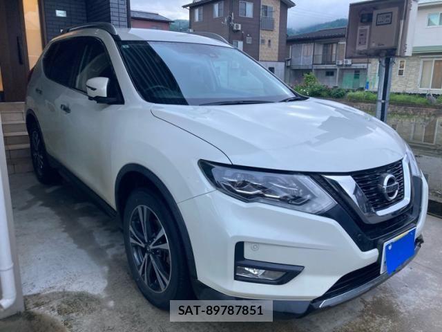 Nissan X-TRAIL 2019-08 7021942-1