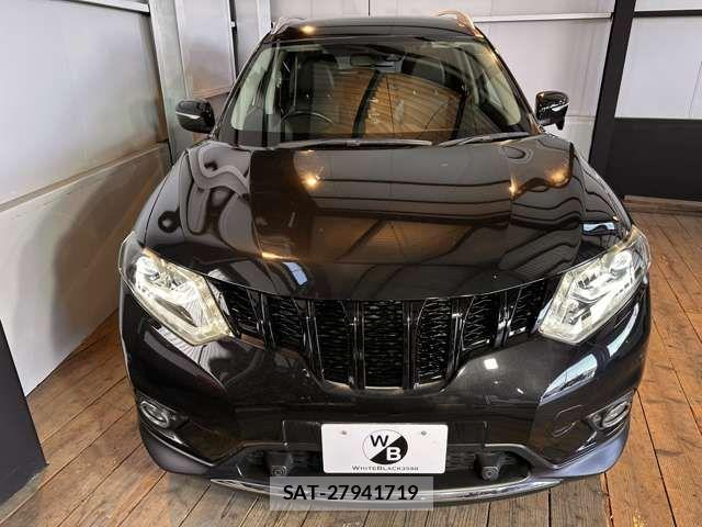 Nissan X-TRAIL 2015-03 7021945-6