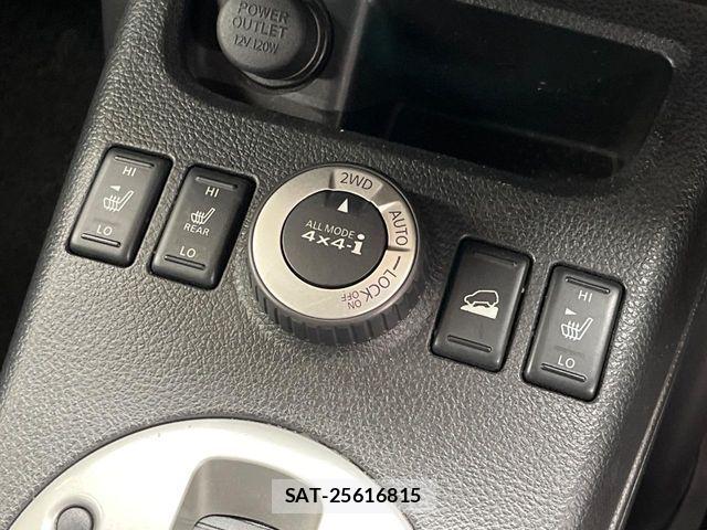 Nissan X-TRAIL 2012-03 7021951-6