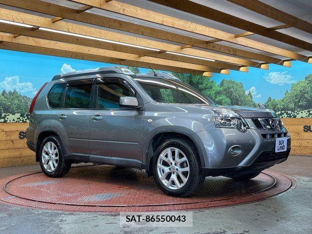 Nissan X-TRAIL 2012-02 7021949-15