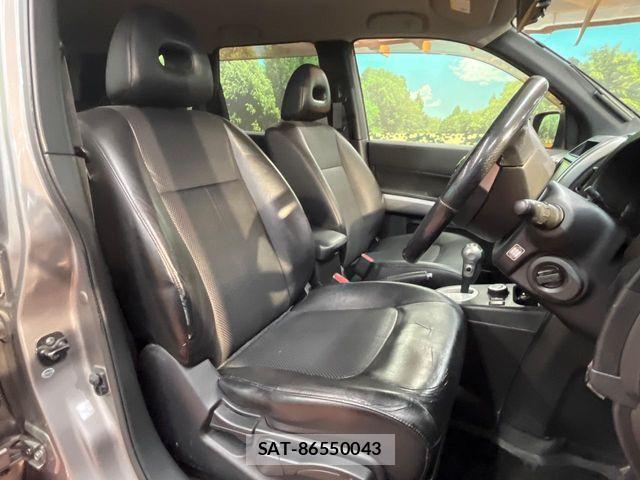 Nissan X-TRAIL 2012-02 7021949-7