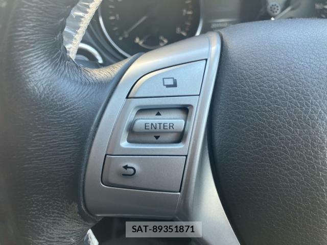 Nissan X-TRAIL 2017-04 7021948-16