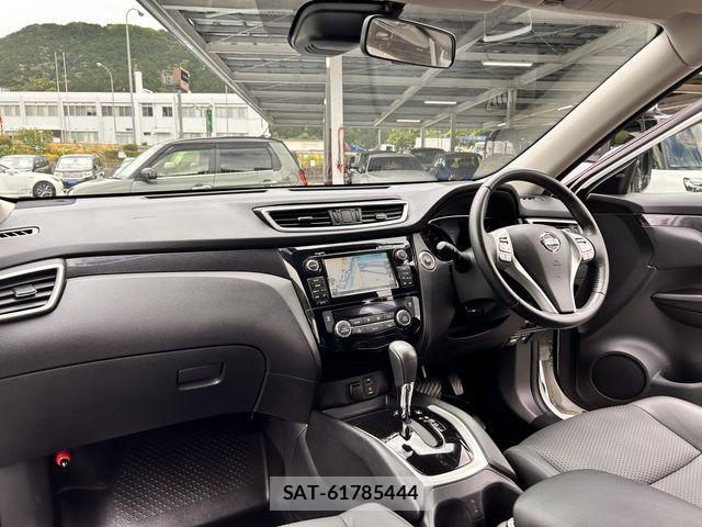 Nissan X-TRAIL 2016-09 7021947-10