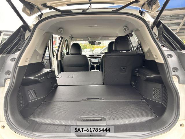 Nissan X-TRAIL 2016-09 7021947-23