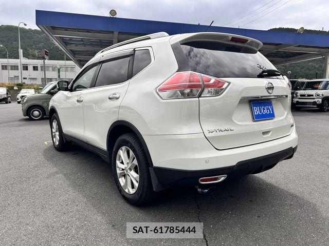 Nissan X-TRAIL 2016-09 7021947-3